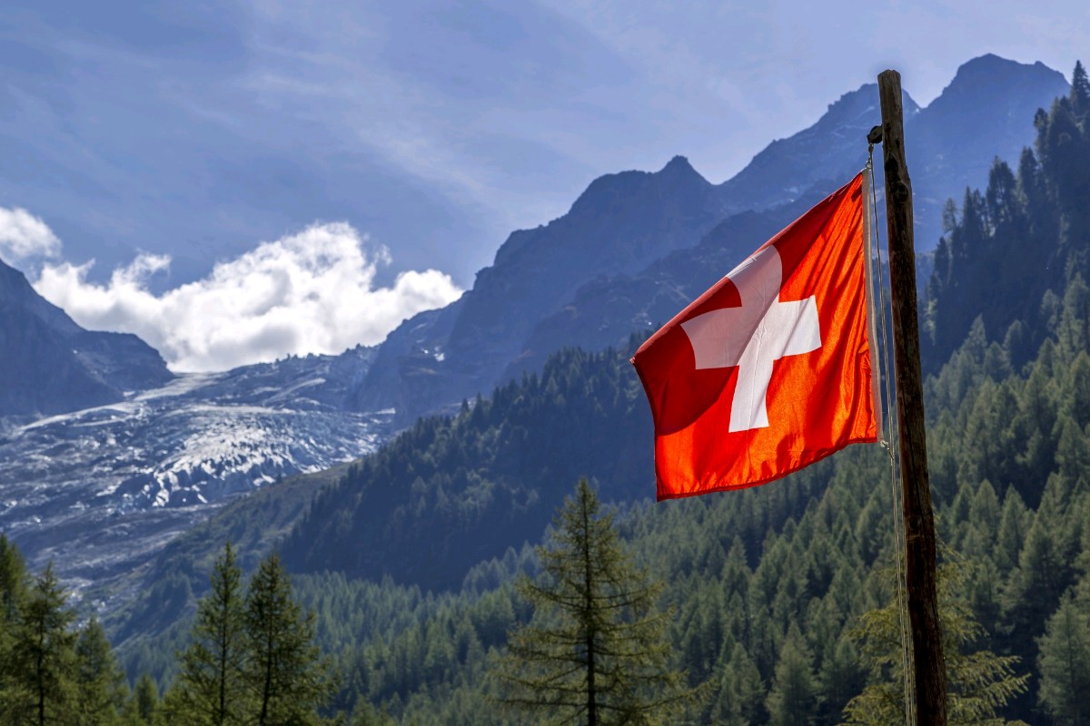 La Suisse à la croisée des chemins : pourquoi la neutralité est la seule voie de survie en 2026